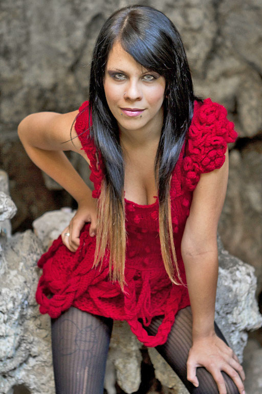 marie-lady-in-red-2 croche