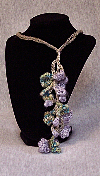 crochet spring_lilac-lariat